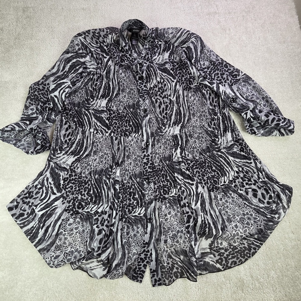 Ali Miles Tunic Women's‎ 1X Black White Animal Print Semi Sheer Stretch Pleated